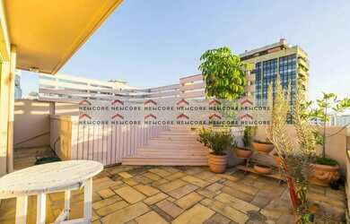 Imagem: O apartamento na cobertura possui 4 Dormitórios, 4 Banheiros