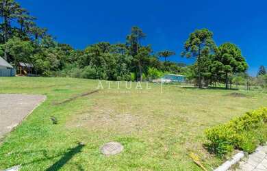 Imagem: O terreno possui 1976m² de Área e está localizado em Canela
