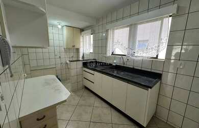 Imagem 6: Locação anual 01 suíte 02 dormitórios // Churrasqueira a carvão