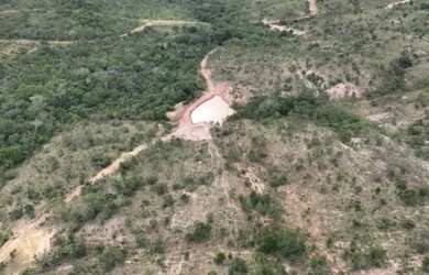 Imagem 6: Sítio 24,7 ha em Unaí/MG - Água Permanente, Casa, Pastos - Aceita Financiamento