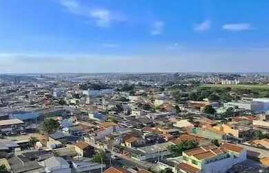 Imagem 4: Apartamento REFORMADO com 2 quartos em Lopes de Oliveira - Sorocaba -...