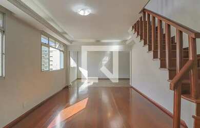 Imagem: O apartamento na cobertura possui 4 Dormitórios, 2 Banheiros