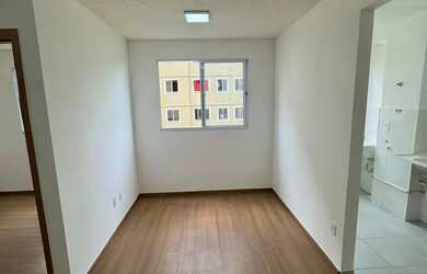 Imagem: O apartamento possui 2 Dormitórios, 1 Banheiro, 1 Vaga na garagem