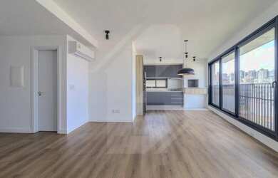 Imagem: O apartamento possui 2 Dormitórios, 3 Banheiros, 1 Vaga na