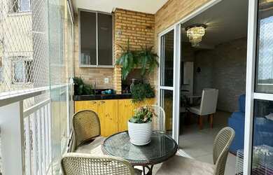 Imagem: O apartamento possui 3 Dormitórios, 3 Banheiros, 2 Vagas na