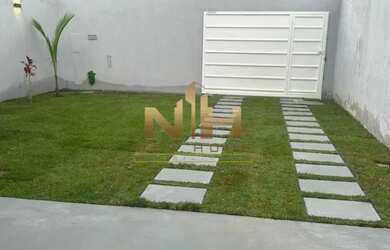 Imagem: A casa possui 3 Dormitórios, 2 Banheiros, 2 Vagas na garagem