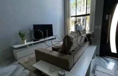 Imagem: A casa em condomínio possui 4 Dormitórios, 4 Banheiros, 4