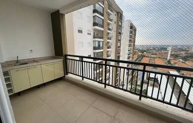 Imagem: O apartamento possui 3 Dormitórios, 2 Banheiros, 2 Vagas na