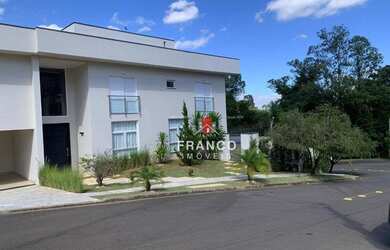 Imagem 2: Linda Casa em Condomínio ao lado da Escola Porto Seguro