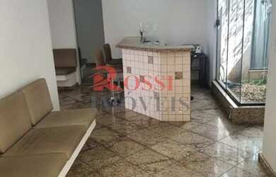 Imagem: O depósito possui 2 Vagas na garagem, 188m² de Área e está