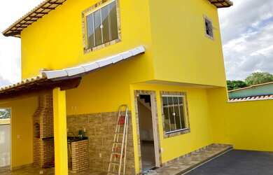 Imagem: A casa possui 2 Dormitórios, 1 Banheiro, 4 Vagas na garagem