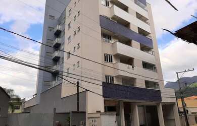 Imagem: O apartamento possui 3 Dormitórios, 1 Banheiro, 2 Vagas na