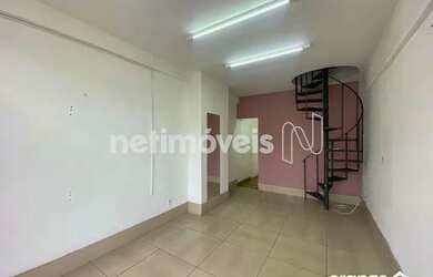 Imagem: O depósito possui 65m² de Área e está localizado em Prado