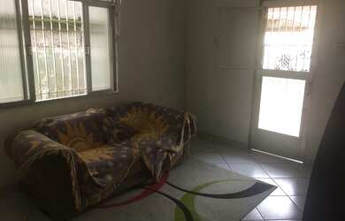 Imagem 5: Casa em vista alegre. Piscina, Churrasqueira, Varandae130m² de Área