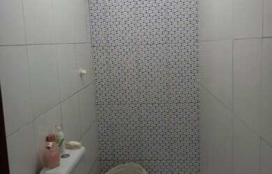 Imagem: A casa possui 2 Dormitórios, 1 Banheiro, 55m² de Área e