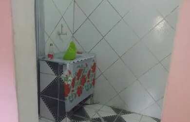 Imagem 3: Aluga-se casa 350. 1 Banheiroe1 Dormitório