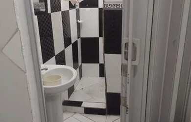 Imagem 4: Aluga-se casa 350. 1 Banheiroe1 Dormitório