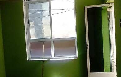 Imagem 1: ALUGO CASA. 1 Banheiroe1 Dormitório