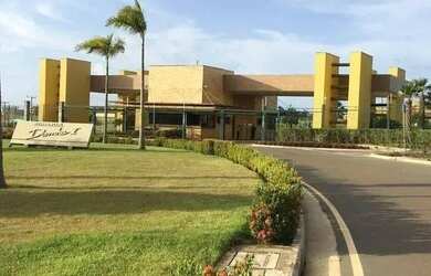 Imagem: O terreno possui 406m² de Área e está localizado em Paço