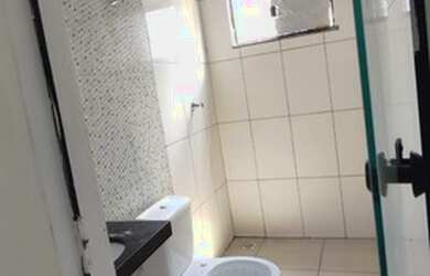 Imagem: A casa em condomínio para alugar possui 2 Dormitórios, 1 Banheiro