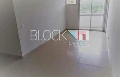 Imagem: O apartamento possui 3 Dormitórios, 3 Banheiros, 2 Vagas na