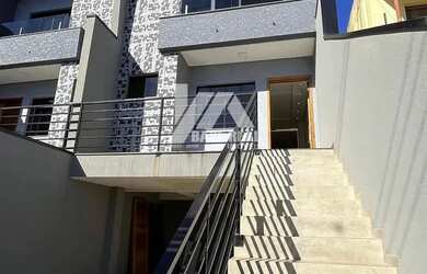 Imagem: A casa possui 3 Dormitórios, 3 Banheiros, 110m² de Área