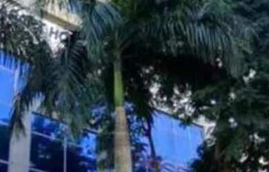 Imagem: O apartamento possui 1 Dormitório, 2 Banheiros, 1 Vaga na garagem