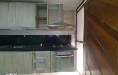 Imagem: O apartamento possui 4 Dormitórios, 5 Banheiros, 2 Vagas na