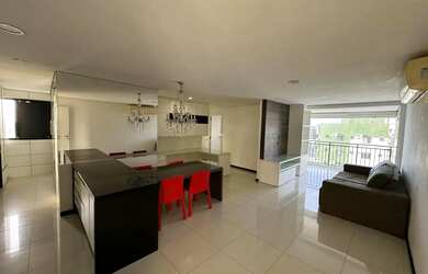 Imagem: O apartamento possui 2 Dormitórios, 2 Banheiros, 2 Vagas na