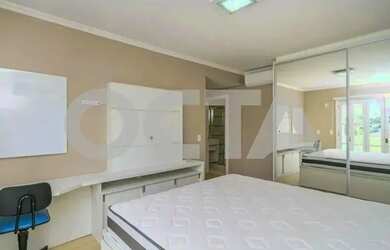 Imagem 11: Casa com 3 quartos e 5 banheiros no Alto Petrópolis