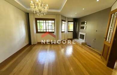 Imagem: A casa em condomínio possui 3 Dormitórios, 2 Banheiros, 2