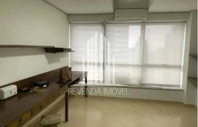 Imagem: O depósito possui 2 Vagas na garagem e 65m² de Área e está