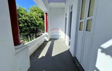 Imagem 12: Ponto com vista mar no porto da Barra R$ 800.000,00