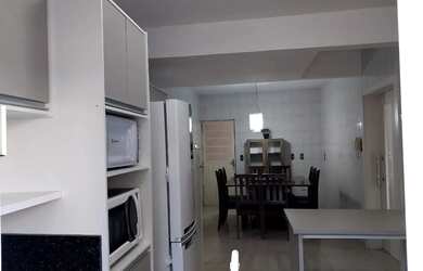 Imagem 3: Linda e espaçosa casa muito bem localizada