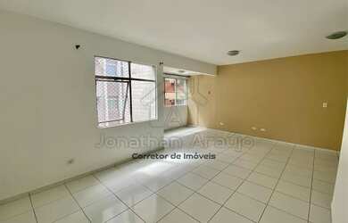 Imagem: O apartamento possui 3 Dormitórios, 2 Banheiros, 1 Vaga na