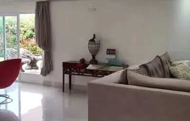 Imagem 4: Casa de Alto Padrão no Condomínio Paraíso dos Lagos Guarajuba