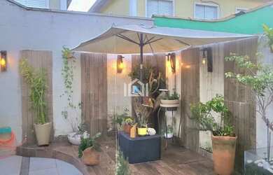 Imagem: A casa em condomínio possui 3 Dormitórios, 2 Banheiros, 2