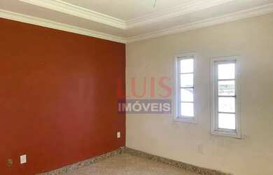 Imagem: A casa possui 4 Dormitórios, 4 Banheiros, 3 Vagas na garagem