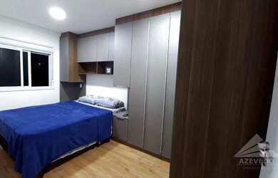 Imagem: O apartamento possui 2 Dormitórios, 1 Banheiro, 1 Vaga na garagem