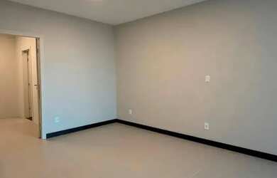 Imagem: A casa em condomínio possui 4 Dormitórios, 5 Banheiros, 4