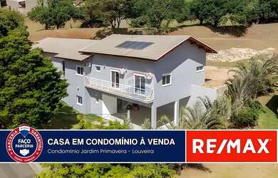 Imagem: A casa em condomínio possui 5 Dormitórios, 5 Banheiros, 5