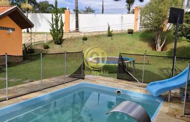 Imagem: A fazenda possui 300m² de Área e está localizado em Freitas