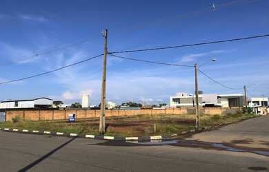 Imagem 8: Locação de terreno de esquina na av. Ville Roy, Caçari. 1350 m2. Px...