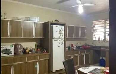 Imagem 2: Apto na Oswaldo cruz no Boqueirão 250 M2 com 4 dorms, 4 banheiros e 2...