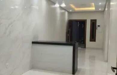 Imagem: A casa possui 2 Dormitórios, 1 Banheiro, 2 Vagas na garagem