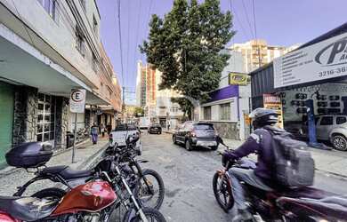 Imagem: O depósito possui 24m² de Área e está localizado em Centro