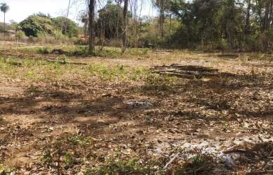 Imagem: A chácara possui 200m² de Área e está localizado em Água