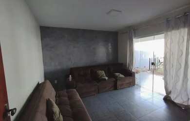 Imagem: A casa possui 3 Dormitórios, 3 Banheiros, 150m² de Área e