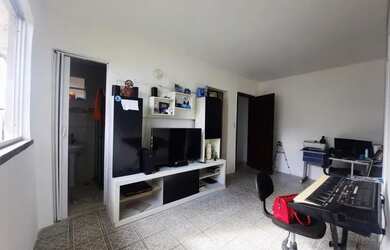 Imagem: O apartamento possui 2 Dormitórios, 1 Banheiro, 42m² de Área