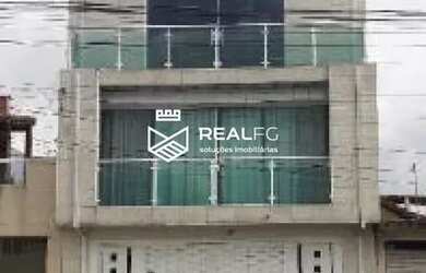 Imagem: A casa possui 3 Dormitórios, 1 Banheiro, 180m² de Área e